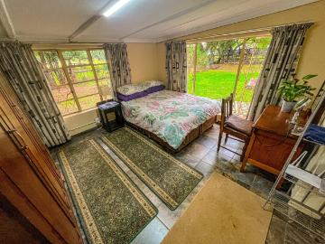 7 Bedroom House For Sale in Walkerville Manor