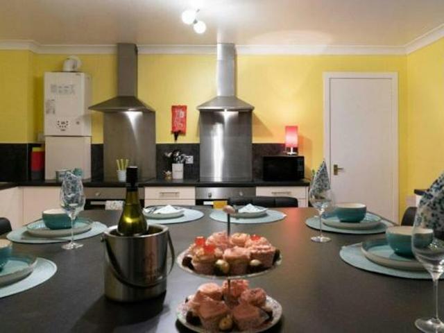 7 Bedroom House Huntly Huntly 76009583