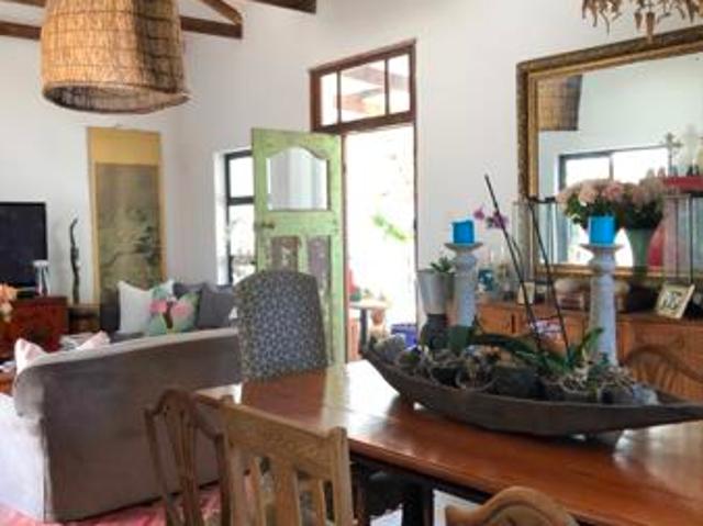 7 Bedroom House in Graaff Reinet
