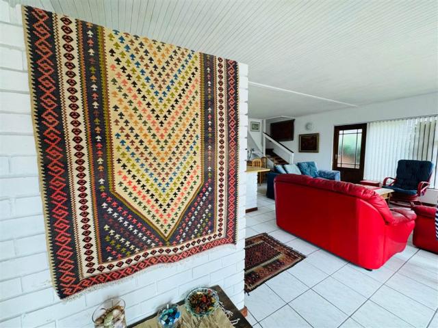 7 Bedroom House in Kleinmond