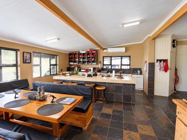 7 Bedroom House in Hoedspruit