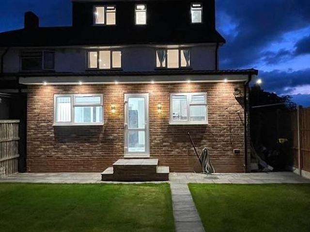 7 bedroom house in London