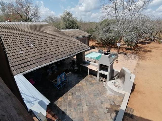 7 Bedroom House in Marloth Park