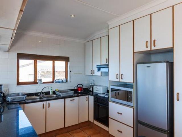 7 Bedroom House in Uvongo