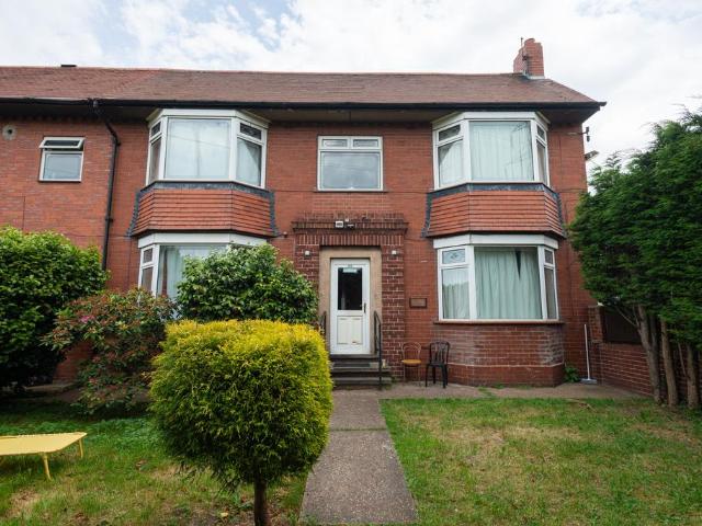 7 bedroom house of multiple occupation for sale