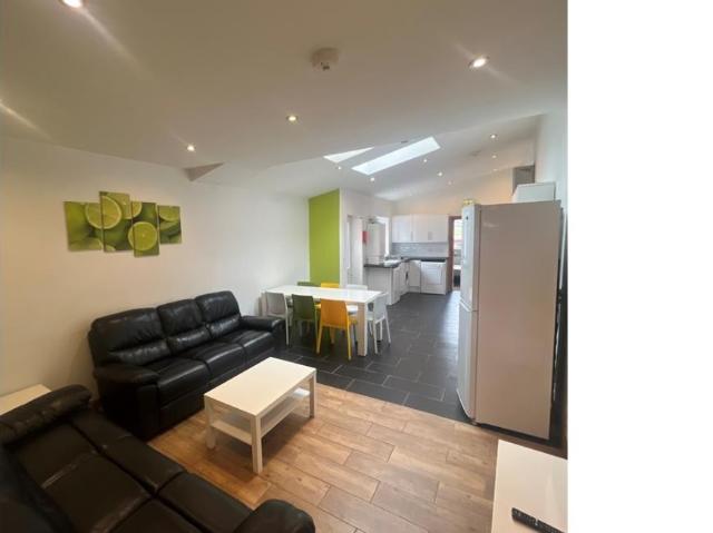 7 Bedroom House Selly Oak West Midlands 99186309