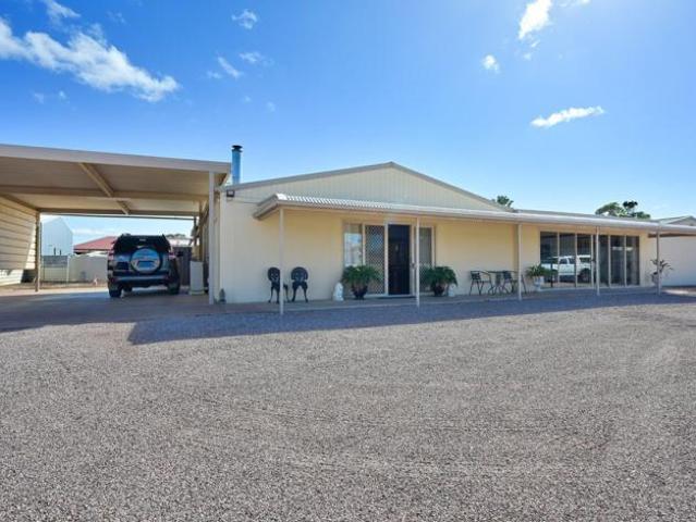 7 Bedroom House Stirling North SA 105995585