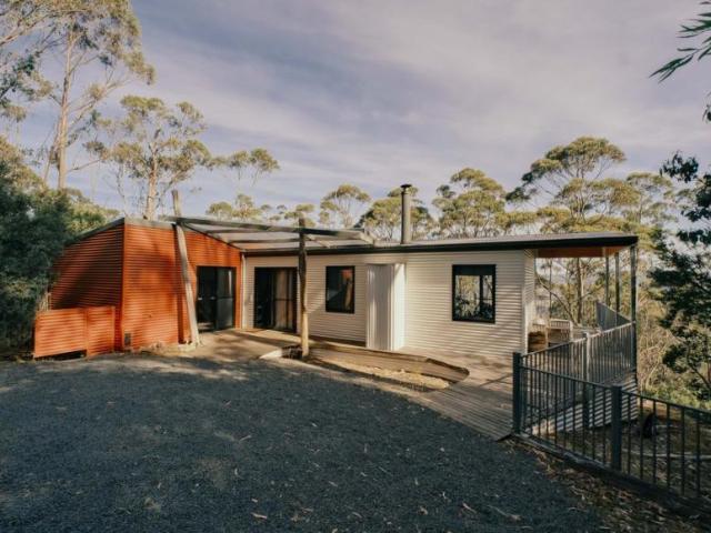 7 Bedroom House Ranelagh, TAS 105471725
