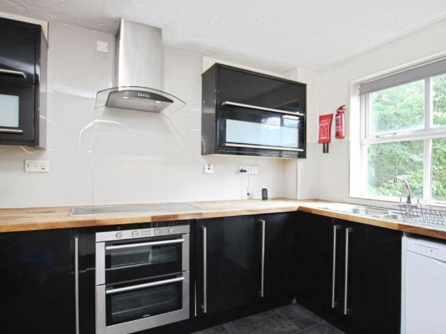 7 bedroom house to let, Stoke Park, Bristol | Ocean Estate Agents