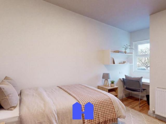 7 bedroom house to rent