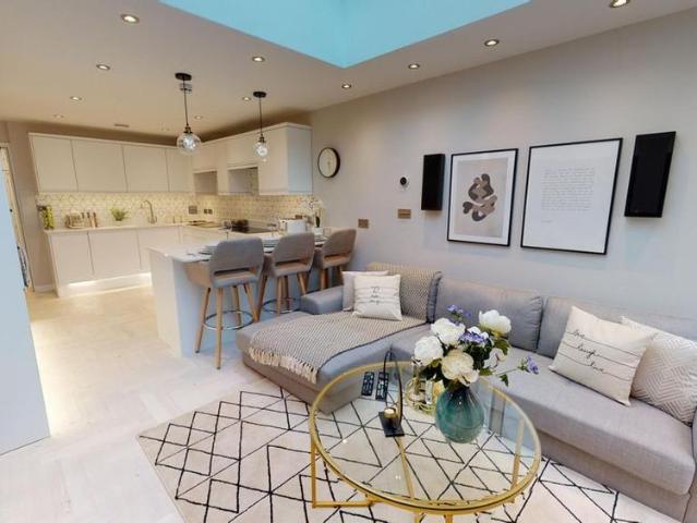 7 bedroom house to rent