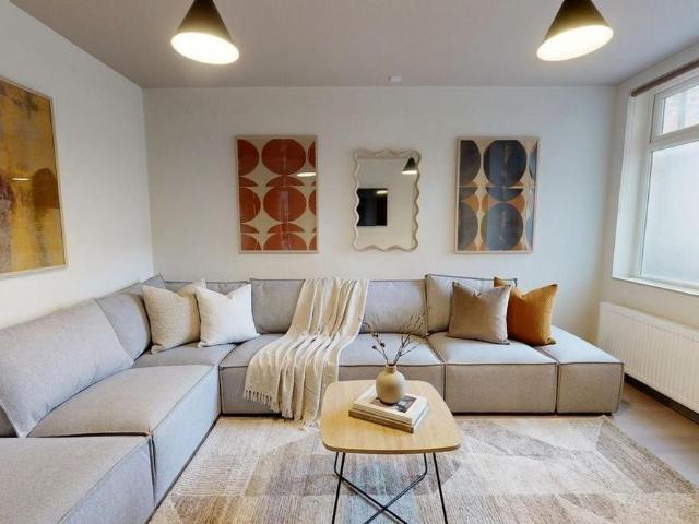 7 bedroom house to rent