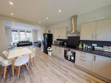 7 bedroom house to rent