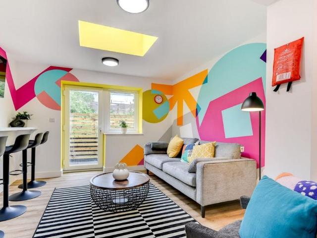 7 bedroom house to rent