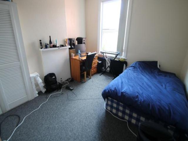 7 bedroom house to rent