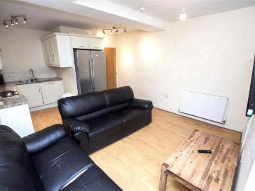 7 bedroom house to rent