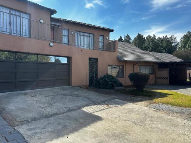 7 Bedroom House to Rent in Birchleigh
