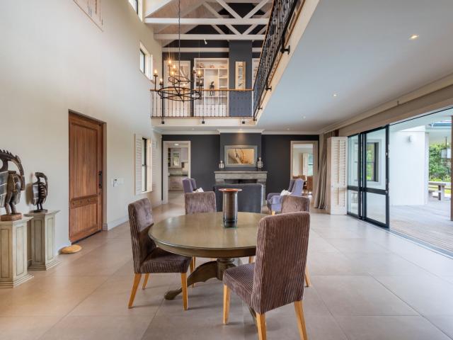 7 Bedroom House To Rent in Goose Valley