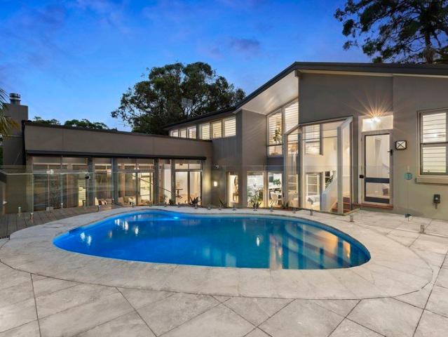 7 Bedroom Home
