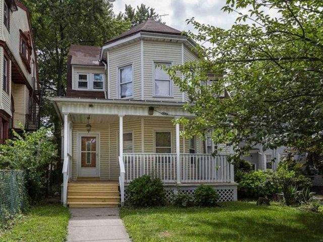 7 bedroom, Hartford CT 06112 104442712
