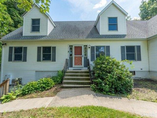 7 bedroom, Montville CT 06370 105533323