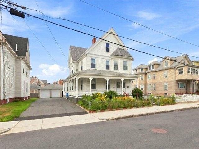 7 bedroom, Malden MA 02148 105561181