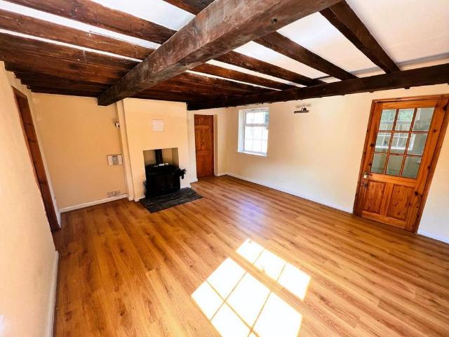 7 bedroom manor house to rent
