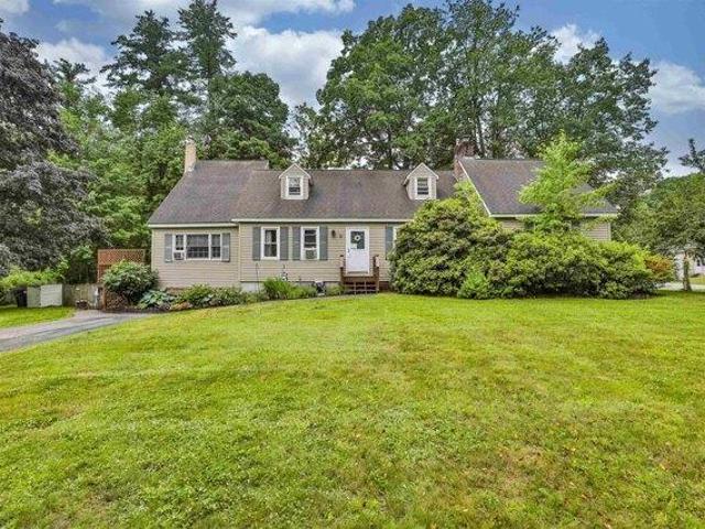 7 bedroom, Merrimack NH 03054 104352193