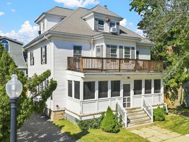 7 bedroom, New Bedford MA 02740 105749827