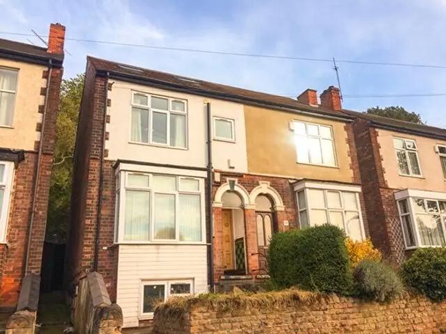 7 Bedroom Semi Detached House To Rent In Lenton Boulevard, Lenton, Nottingham, NG7