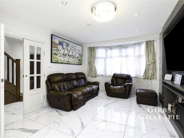 7 bedroom semi detached house to rent