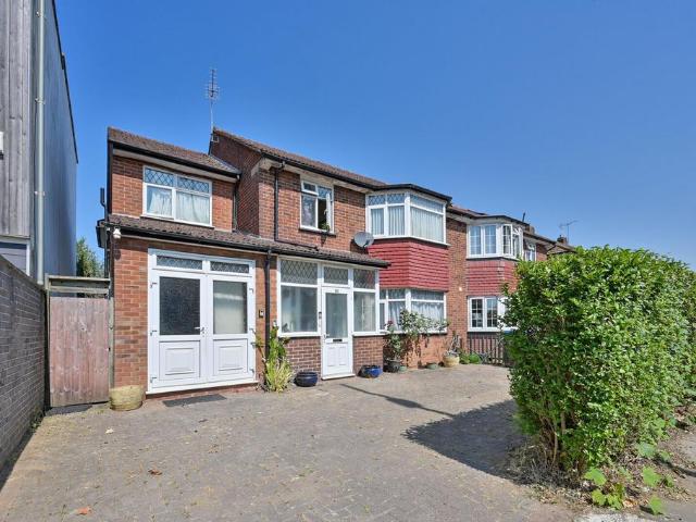 7 bedroom semi detached house for sale