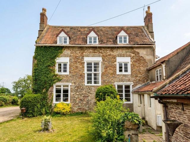 7 bedroom semi detached house for sale
