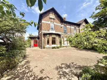 7 bedroom semi detached house for sale