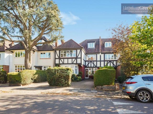 7 bedroom semi detached house for sale