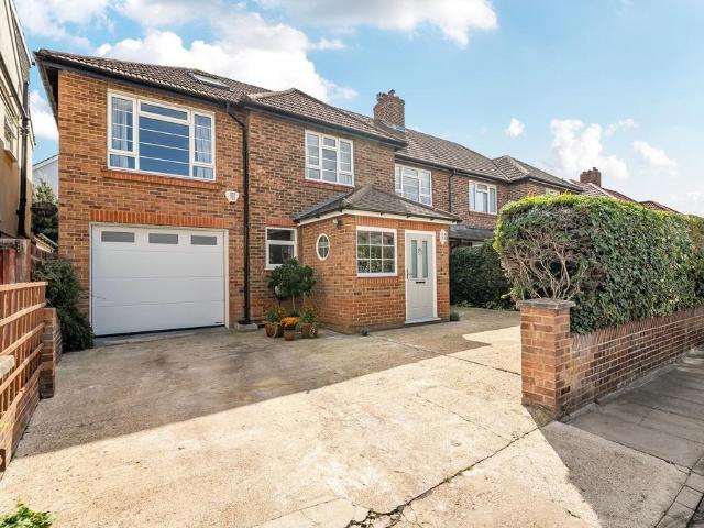 7 bedroom semi detached house for sale