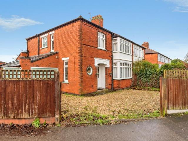 7 bedroom semi detached house for sale
