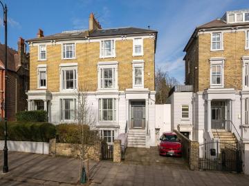 7 bedroom semi detached house for sale