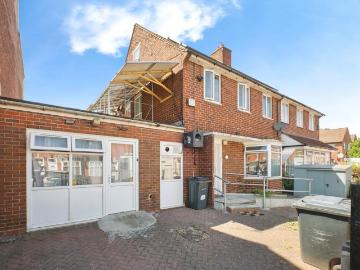 7 bedroom semi detached house for sale