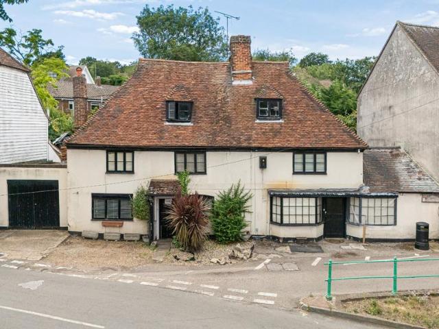 7 bedroom semi detached house for sale