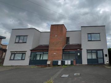 7 bedroom serviced apartments for sale