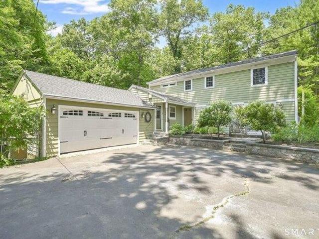7 bedroom, Simsbury CT 06070 105440248