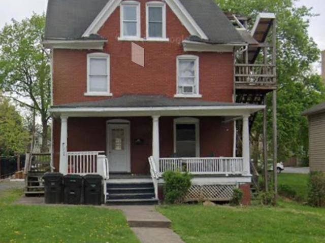 7 bedroom, State College PA 16801 106113072