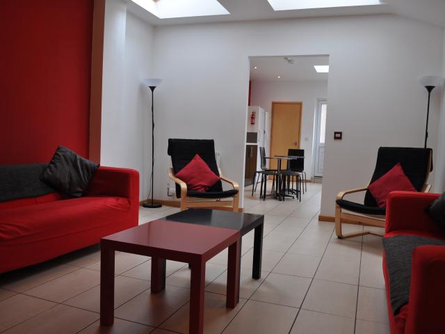 7 bedroom property to let in 34 TIVERTON ROAD £910 pw