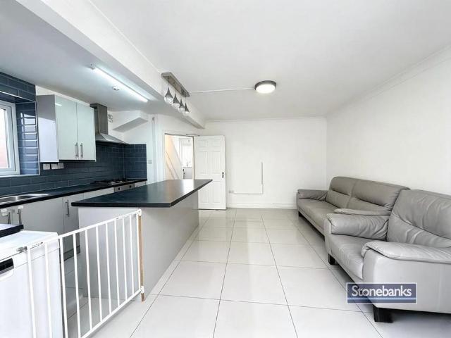 7 bedroom property to rent
