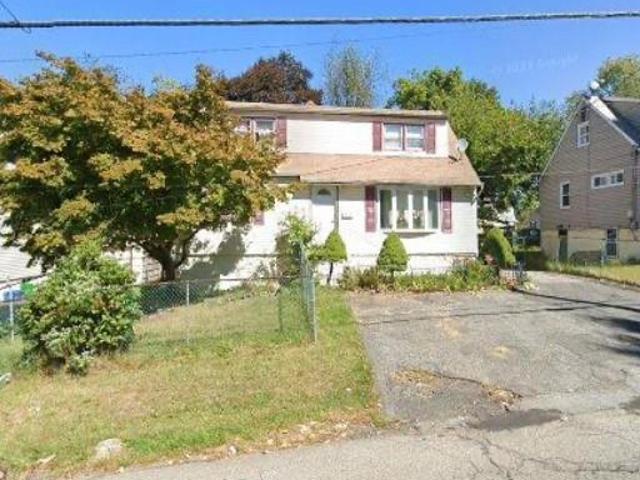 7 bedroom, Ramapo NY 10977 LS72692343
