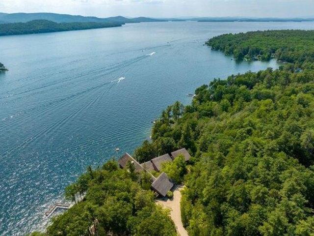7 bedroom, Wolfeboro NH 03894 104808969
