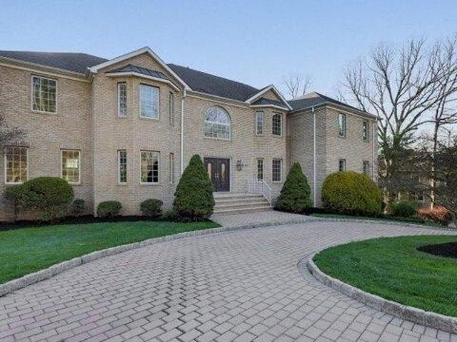 7 bedroom, Watchung NJ 07069 105477845
