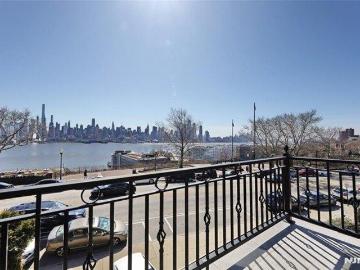 7 bedroom, Weehawken NJ 07086 103190058