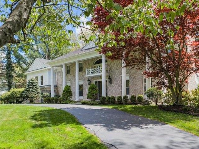7 bedroom, Weston MA 02493 105558268